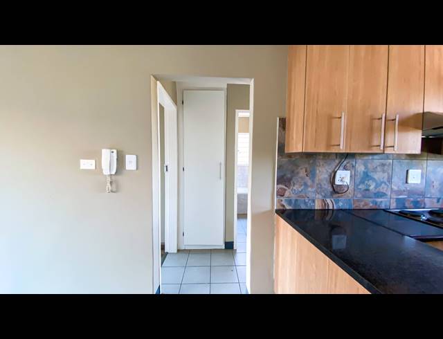 2 BEDROOM SECTIONAL TITLE FOR SALE IN KENLEAF